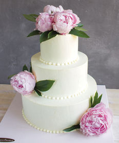 Свадебный торт «Живые пионы»